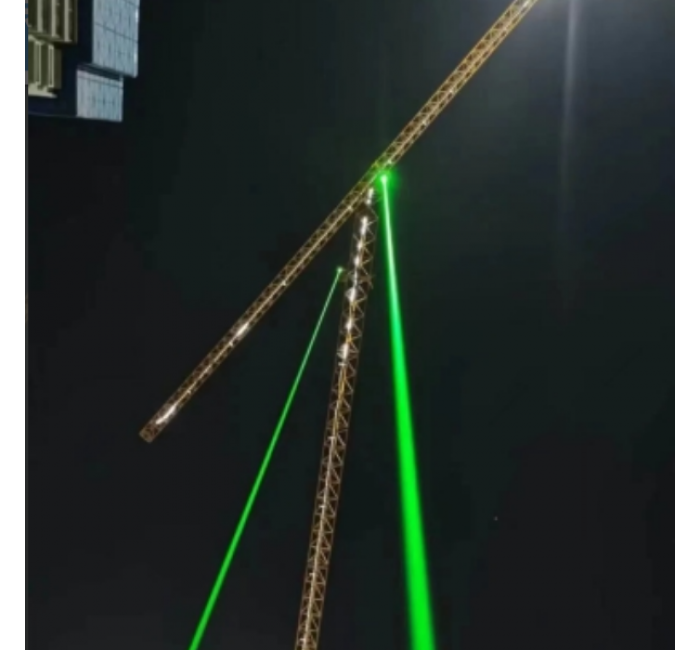 吊鉤激光導(dǎo)航系統(tǒng)